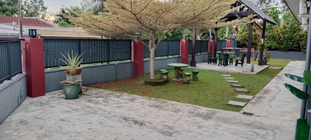 Weng Kong Homestay 斯利姆河 客房 照片